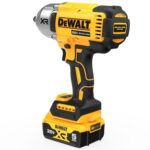 DEWALT 20V MAX Cordless Impact Wrench with Hog Ring Anvil, Brushless High Torque 1/2 Impact Gun, 4-Mode Speed, Includes Battery, Charger and Kit Bag (DCF900P1) - Image 3