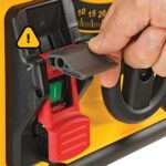 DEWALT 15 Amp 8-1/4 in. Compact Portable Jobsite Table Saw (DWE7485) - Image 6